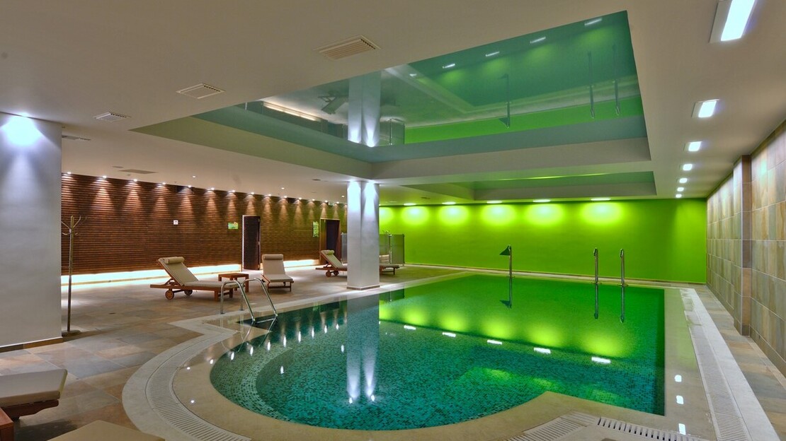 Royal Heights Resort & Spa